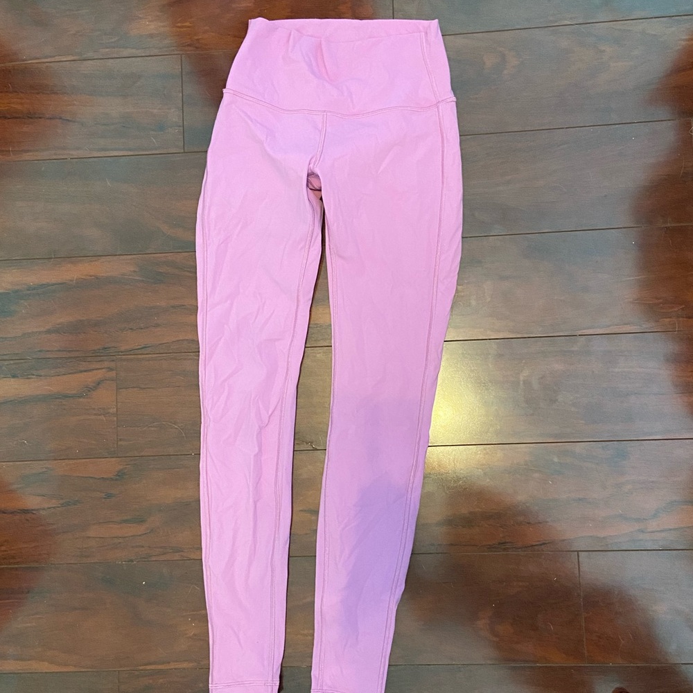 Lululemon Wunder Under leggings